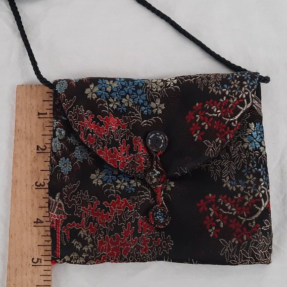 Small Black/Floral Evening Bag/Crossbody Strap - Picture 5 of 6